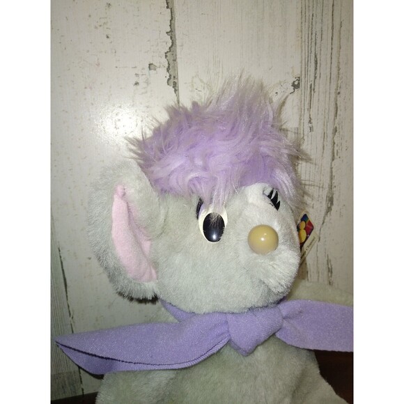 Vintage Disney Store The Rescuers Bianca Mouse Plush w/ Original Tags - Picture 3 of 9
